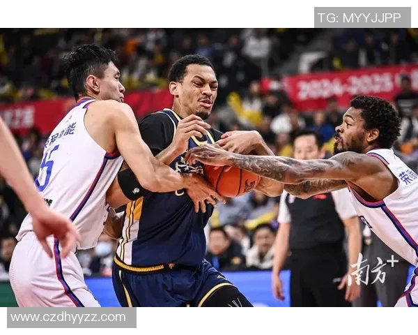 CBA激战广东东阳光迎战辽宁本钢决战赛季荣耀之巅 CBA激战广东东阳光迎战辽宁本钢决战赛季荣耀之巅